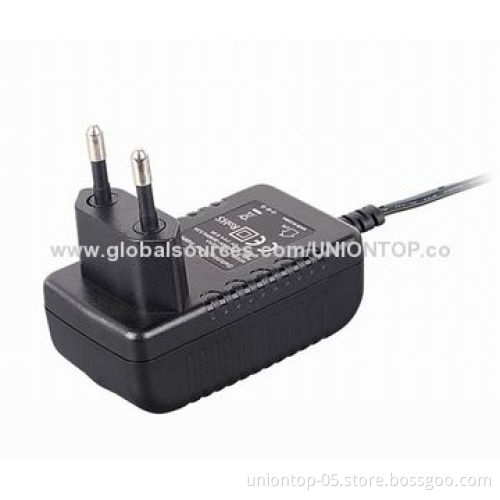 Universal AC DC 6V 2.5A Switching Power Adapter 15W